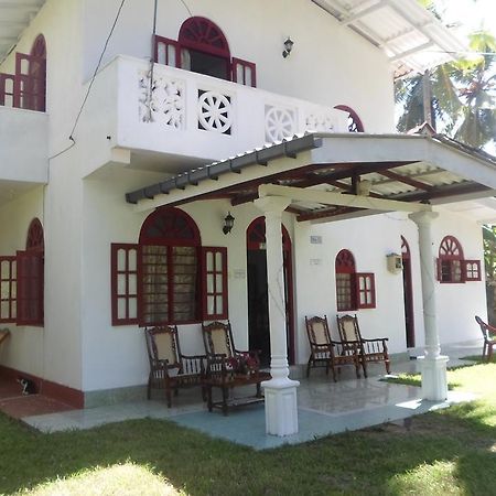 Raj Villa Kumarakanda Hikkaduwa Exterior photo